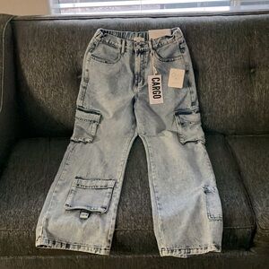 Women’s Light Wash Cargo Jeans Size:M